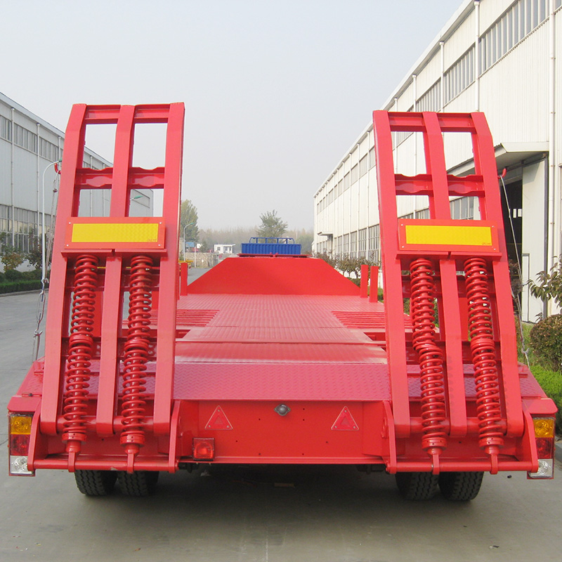 low bed trailer rear