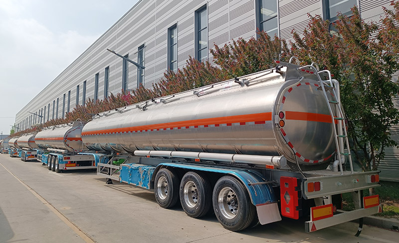 Aluminum Tanker Trailer