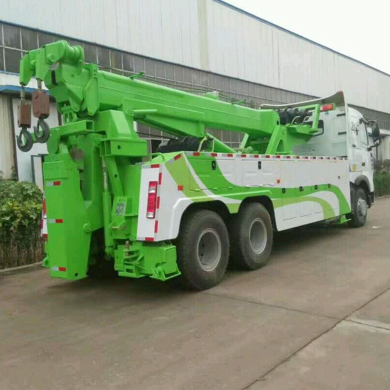 China Tow Truck.jpg